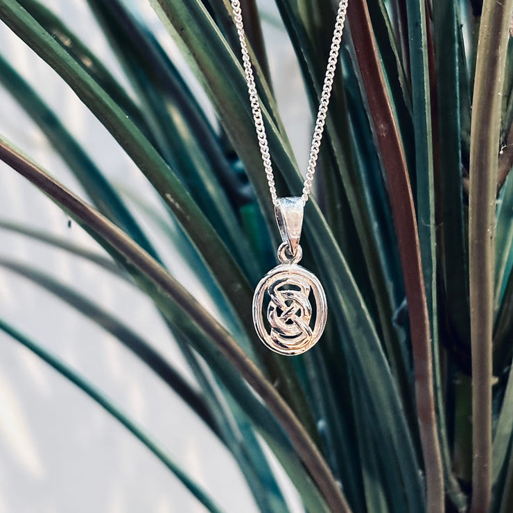 Sterling Silver Celtic Knotwork (Oval)