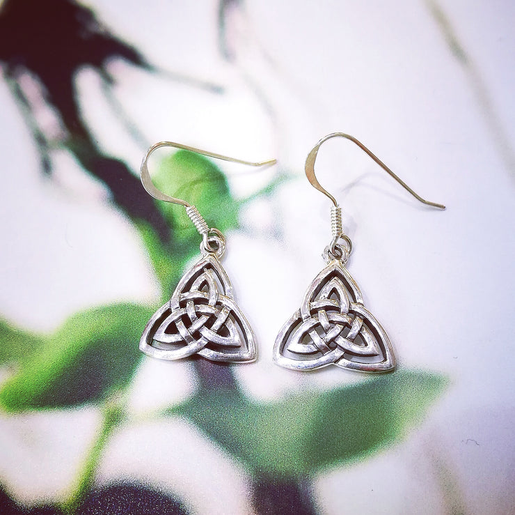 Sterling Silver Curved Trinity Knot Earrings