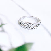 Sterling Silver Knotwork Ring